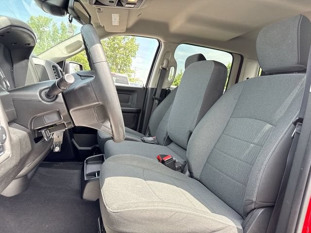 2023 RAM 1500 Classic Express