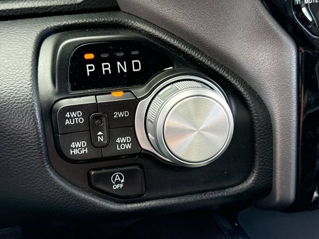 2023 RAM 1500 Laramie Crew Cab 4x4 5'7" Box