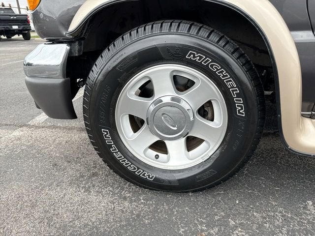 2005 Ford Econoline Cargo Van Recreational