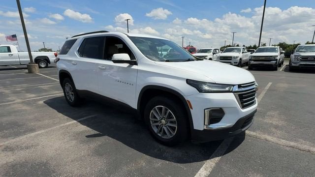 2022 Chevrolet Traverse LT Cloth