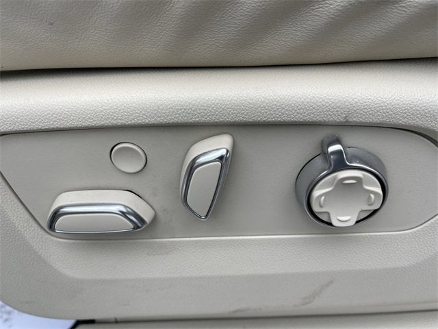 2022 Cadillac Escalade ESV Premium Luxury Platinum