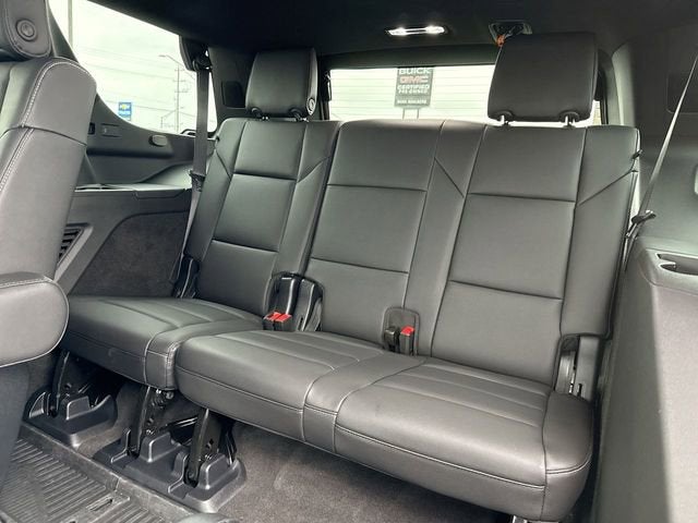 2025 Cadillac Escalade Luxury