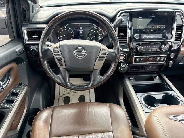 2021 Nissan TITAN Crew Cab Platinum Reserve 4x4