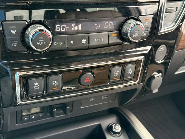 2021 Nissan TITAN Crew Cab Platinum Reserve 4x4