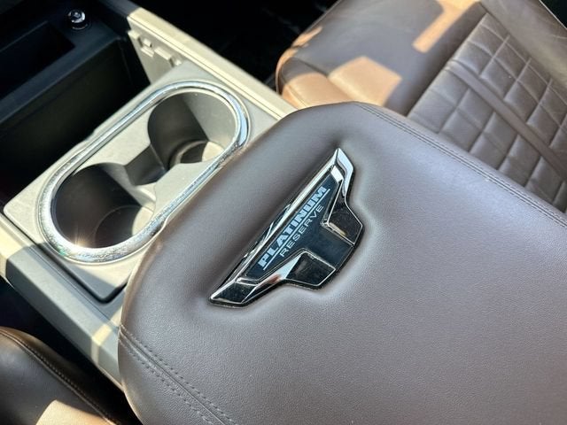2021 Nissan TITAN Crew Cab Platinum Reserve 4x4