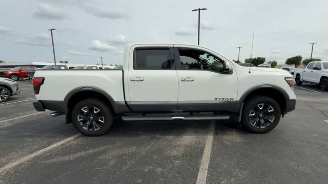 2021 Nissan TITAN Crew Cab Platinum Reserve 4x4