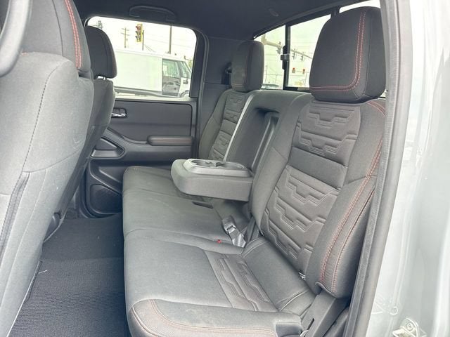 2023 Nissan Frontier Crew Cab PRO-X 4x2