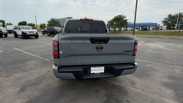 2023 Nissan Frontier Crew Cab PRO-X 4x2