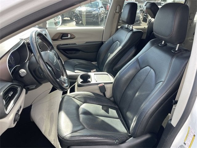 2019 Chrysler Pacifica Touring L Plus