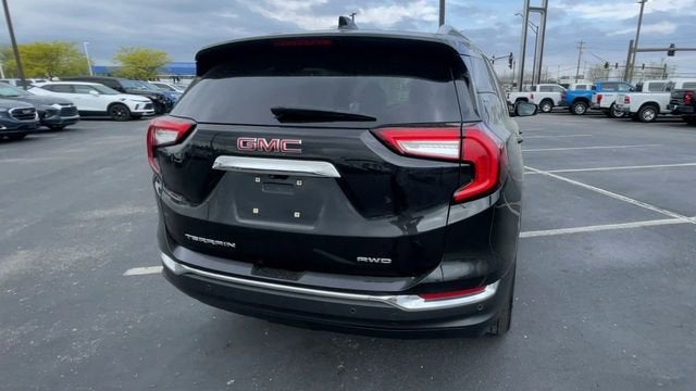 2022 GMC Terrain SLT