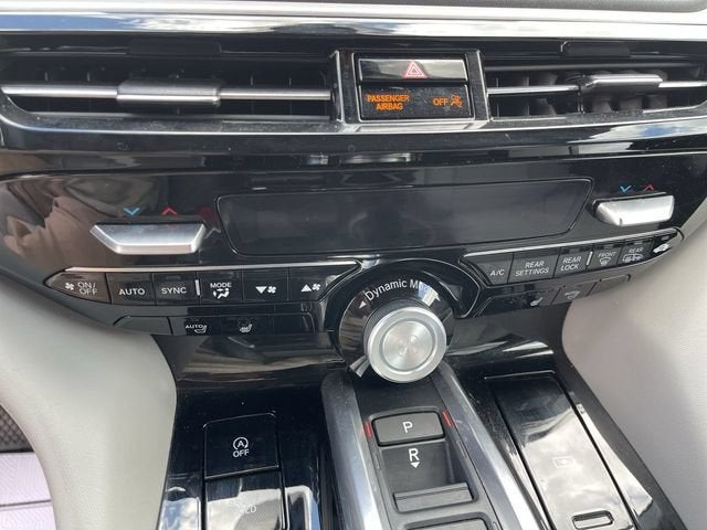2023 Acura MDX w/Technology Package