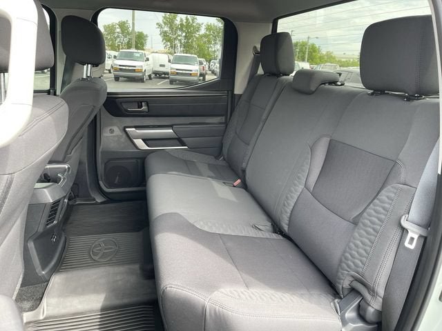 2024 Toyota Tundra 4WD SR5