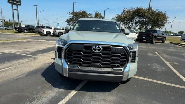 2024 Toyota Tundra 4WD SR5