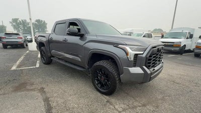 2026 Toyota Tundra Limited CrewMax 5.5' Bed