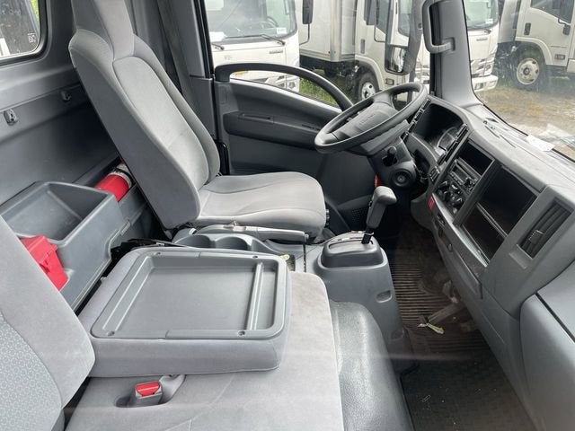 2021 Isuzu NRR NA