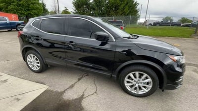 2022 Nissan Rogue Sport S