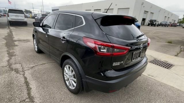 2022 Nissan Rogue Sport S