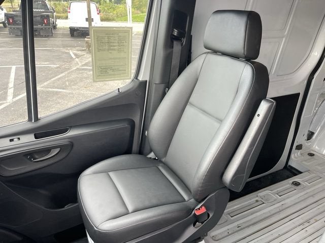2024 Mercedes-Benz Sprinter 2500 Standard Roof 4-Cyl Diesel