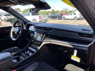 2024 Jeep Grand Cherokee L Altitude X 4x4