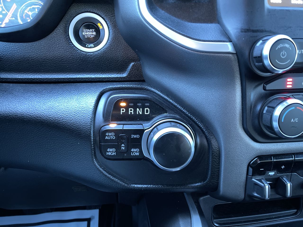 2021 RAM 1500 Big Horn Quad Cab 4x4 6'4" Box