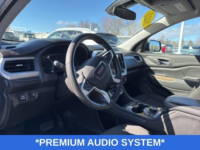 2022 GMC Acadia SLE