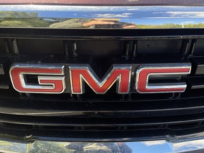 2023 GMC Yukon SLE