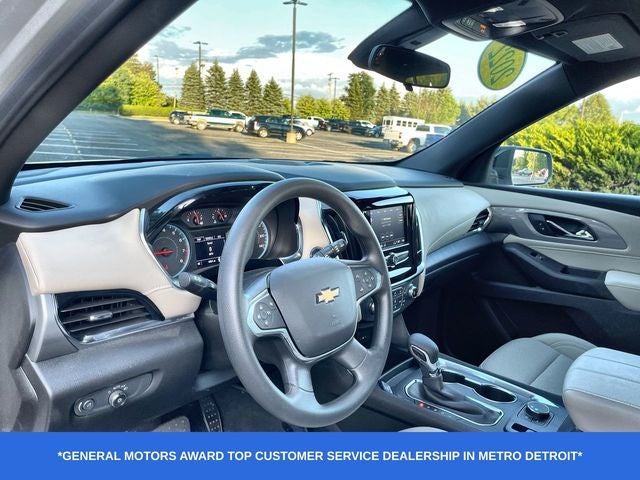 2022 Chevrolet Traverse LS