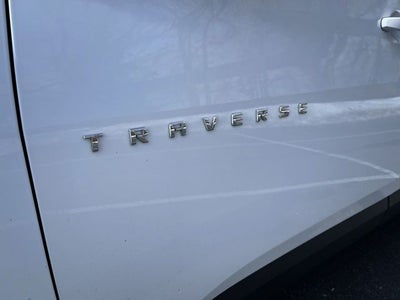 2023 Chevrolet Traverse LS