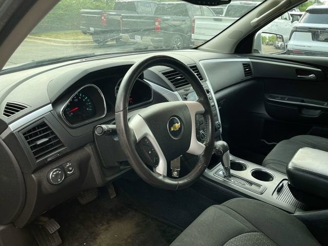 2011 Chevrolet Traverse LT w/1LT