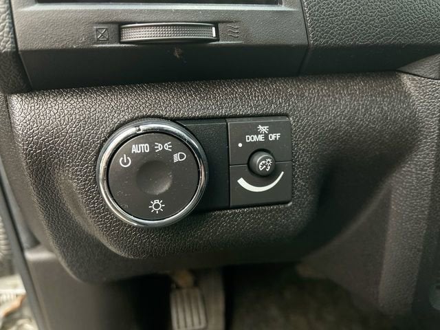 2011 Chevrolet Traverse LT w/1LT