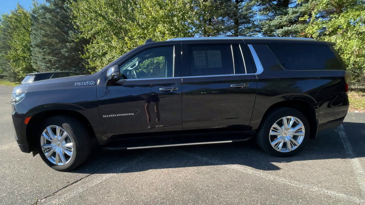2024 Chevrolet Suburban High Country