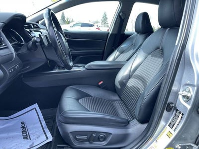 2019 Toyota Camry SE