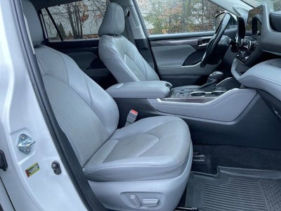 2023 Toyota Highlander Hybrid Limited