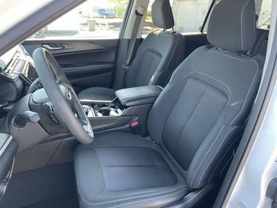 2023 Jeep Grand Cherokee L Laredo 4x4