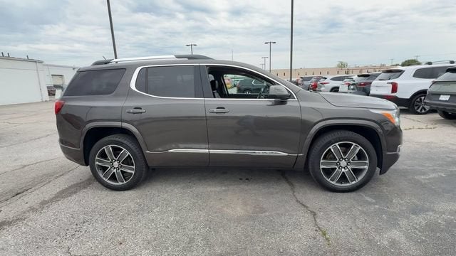 2019 GMC Acadia Denali