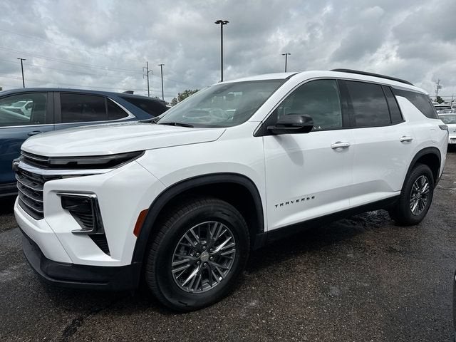 2025 Chevrolet Traverse LT