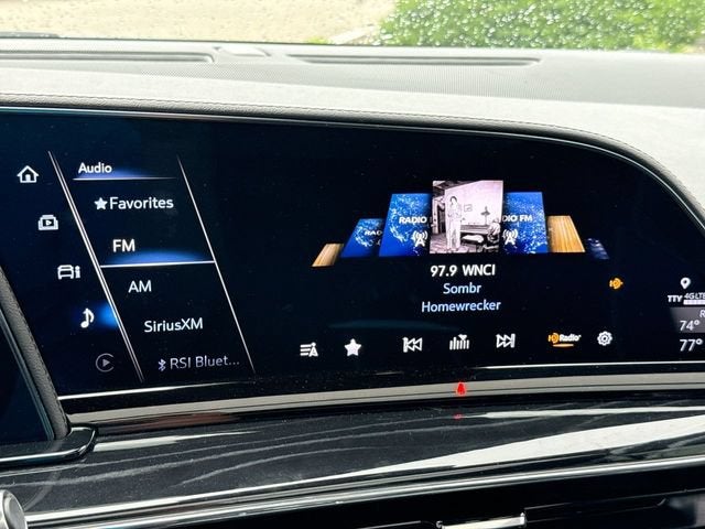 2023 Cadillac Escalade Sport
