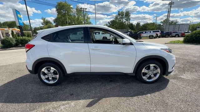 2022 Honda HR-V AWD LX