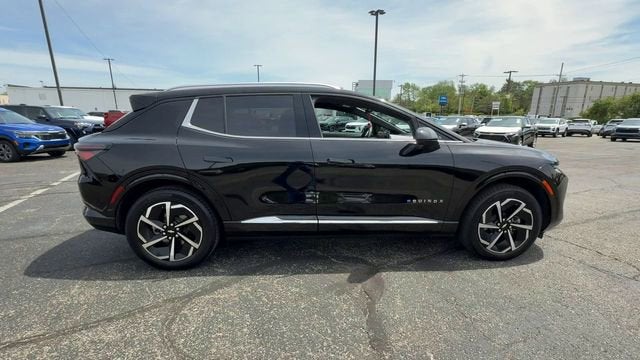 2025 Chevrolet Equinox EV LT