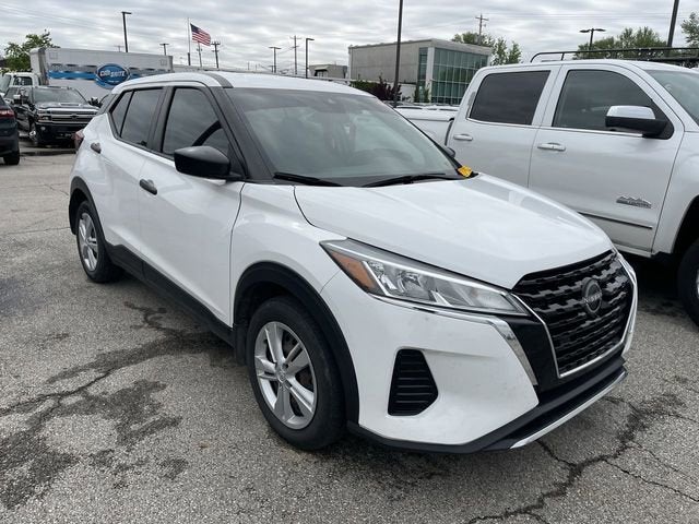 2022 Nissan Kicks S