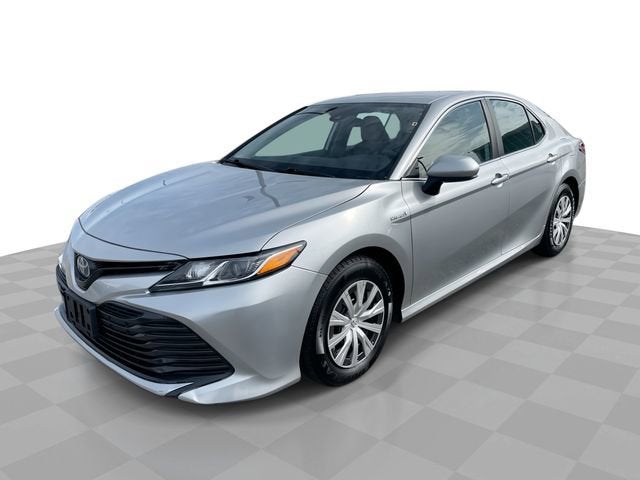 2019 Toyota Camry Hybrid LE
