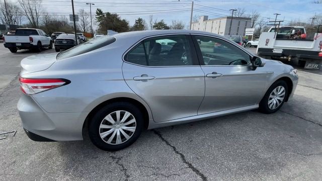2019 Toyota Camry Hybrid LE