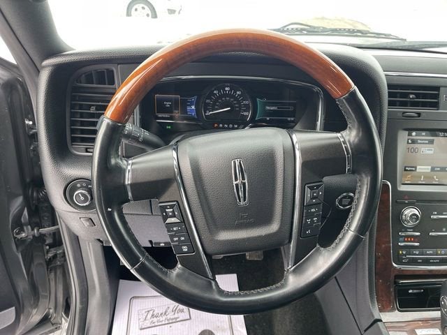 2017 Lincoln Navigator Select