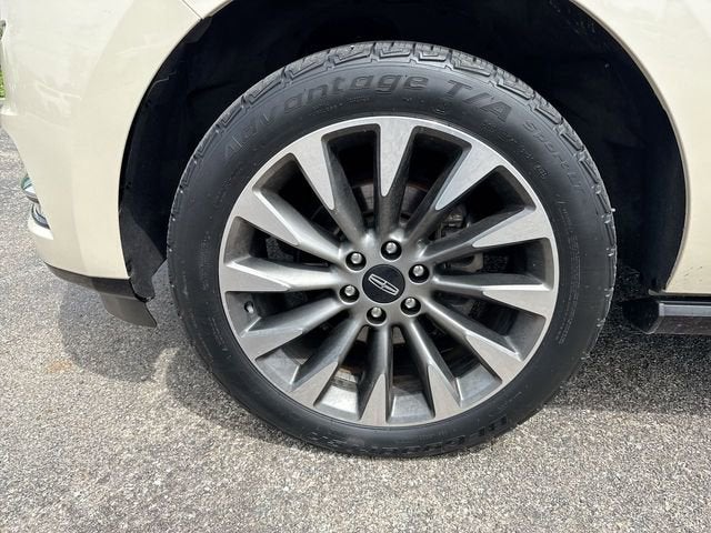 2018 Lincoln Navigator Select